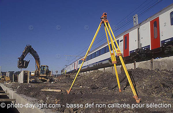 Lige, liaison autoroutire E4O-E25